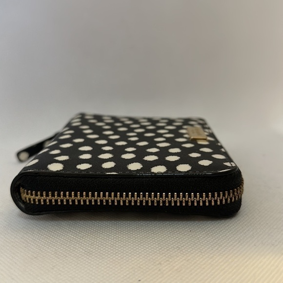 Kate Spade Crosshatch Leather Scatter Dot Zipper Wallet - EUC - Picture 10 of 12